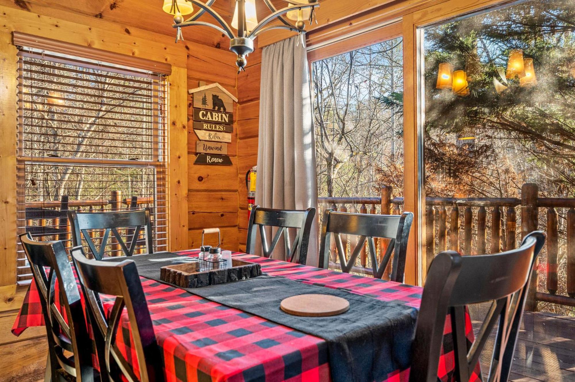 Mountain Laurel Holiday Home Gatlinburg Exterior photo