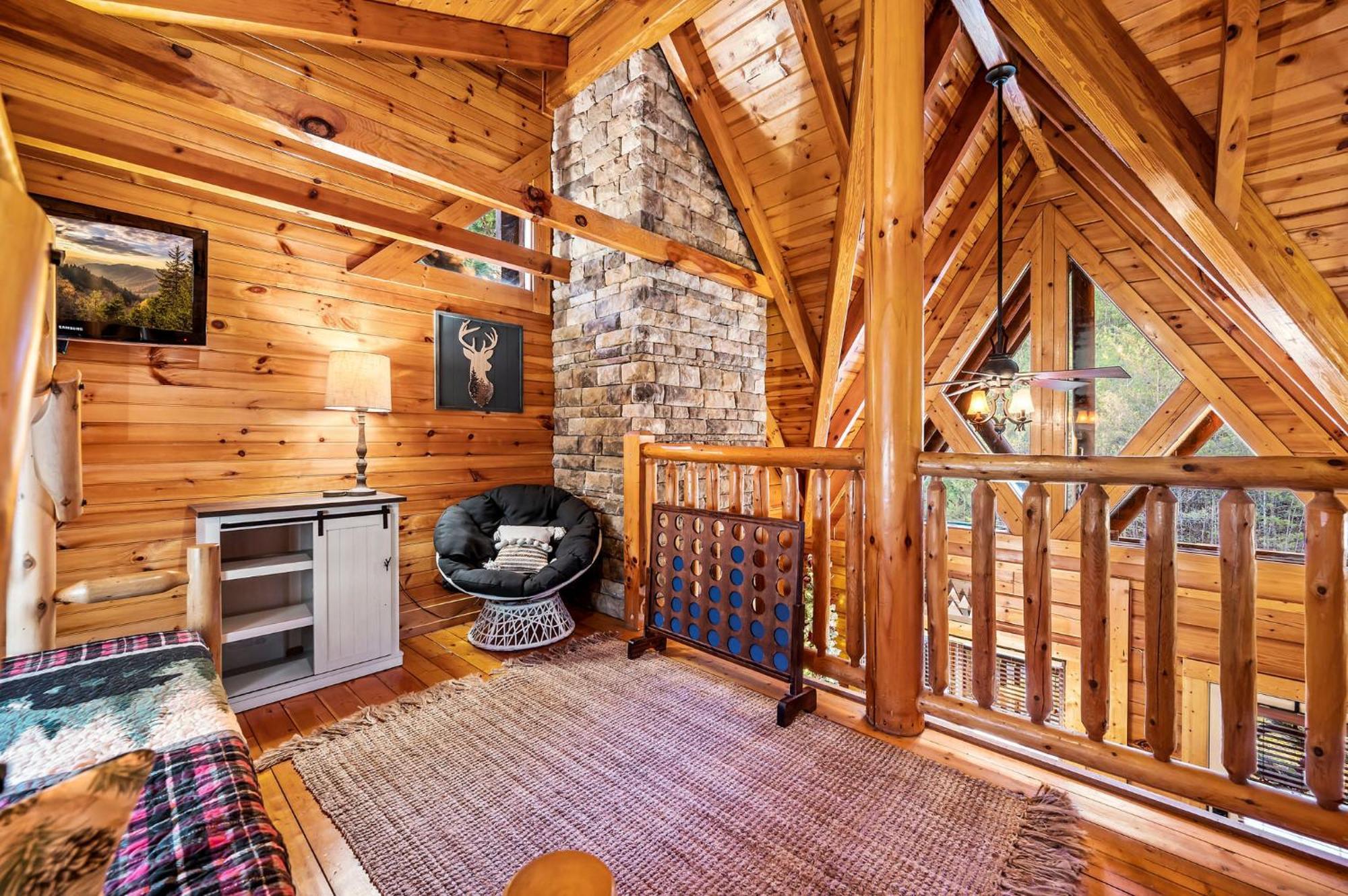 Mountain Laurel Holiday Home Gatlinburg Exterior photo