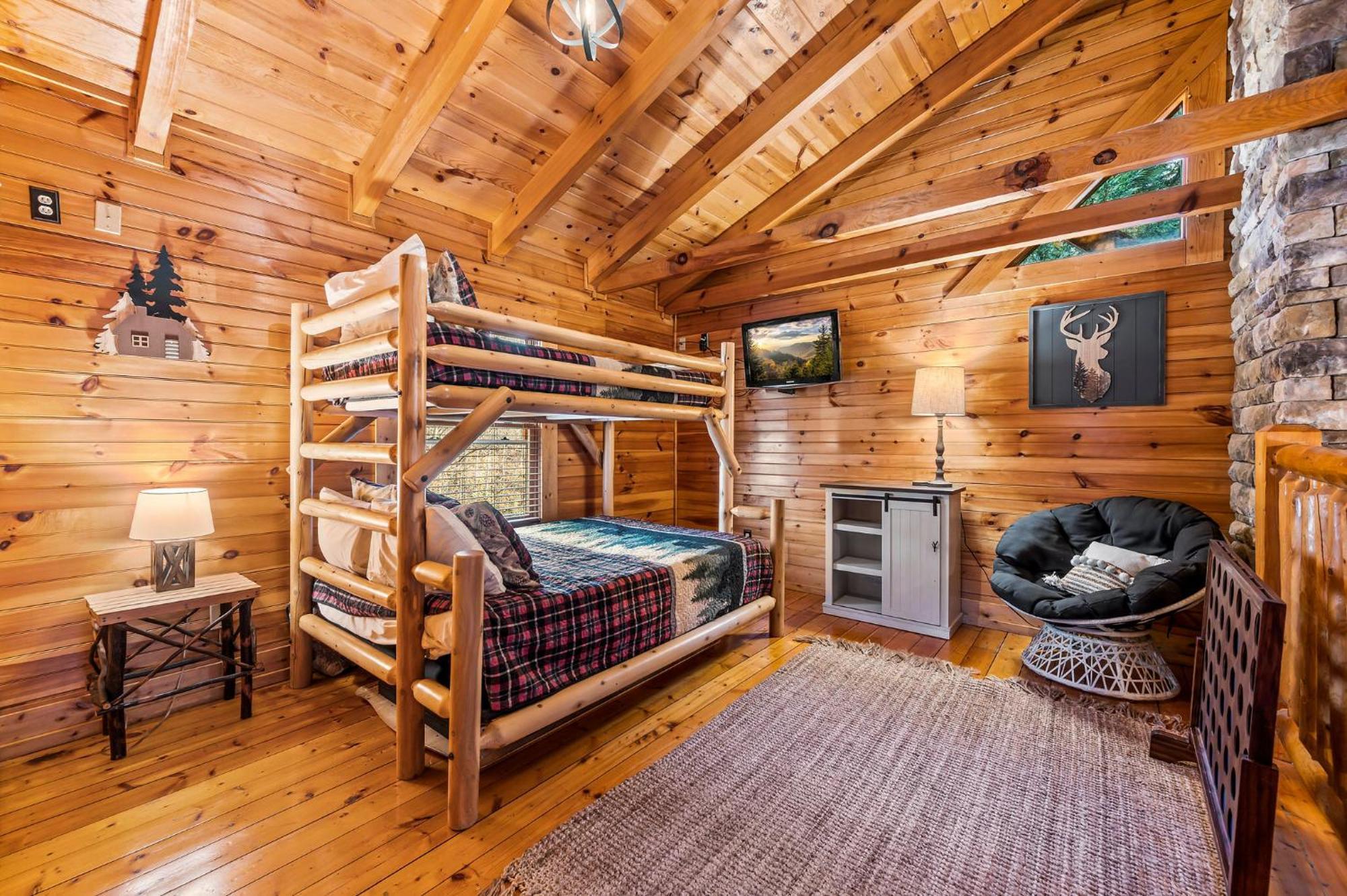Mountain Laurel Holiday Home Gatlinburg Exterior photo